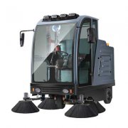 揚(yáng)子駕駛式電動掃地車各部分功能介紹